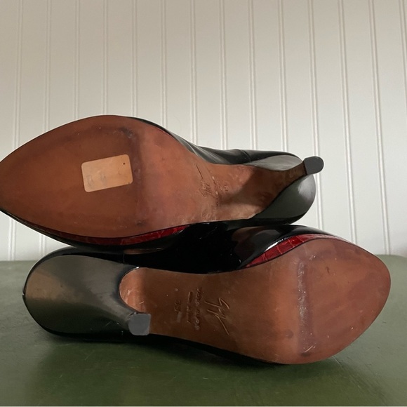 Giuseppe Zanotti Hidden Platform Stilettos in Black Patent Leather w Red *Italy* - Picture 3 of 16